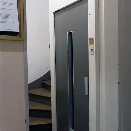 Carreau Du Temple Marais Citycosy * パリ