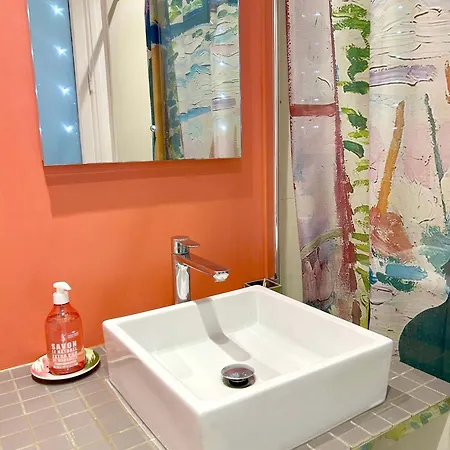 Carreau Du Temple Marais Citycosy パリ