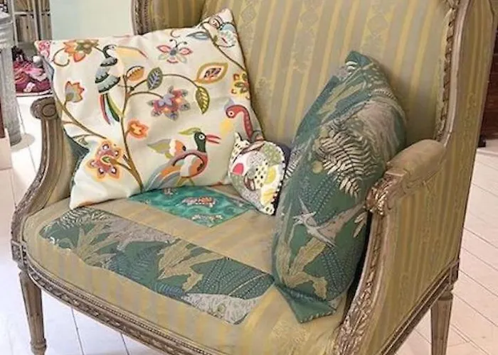 Carreau Du Temple Marais Paris