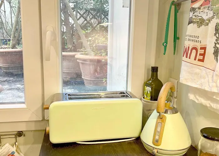 Carreau Du Temple Marais *