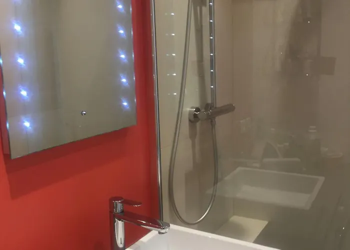 Carreau Du Temple Marais Apartment Paris