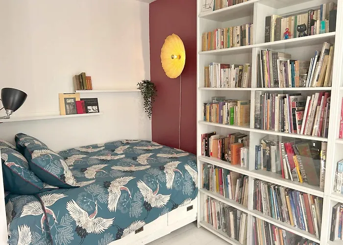 Carreau Du Temple Marais Paris